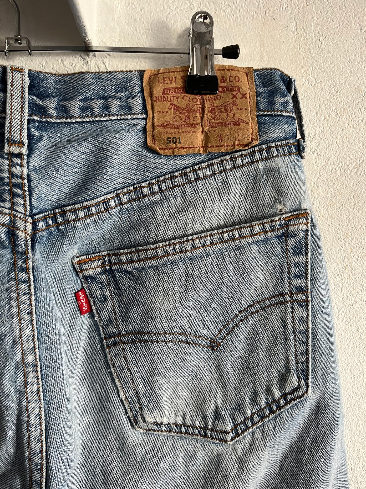 Levi's 501 W32 raccourci 1997